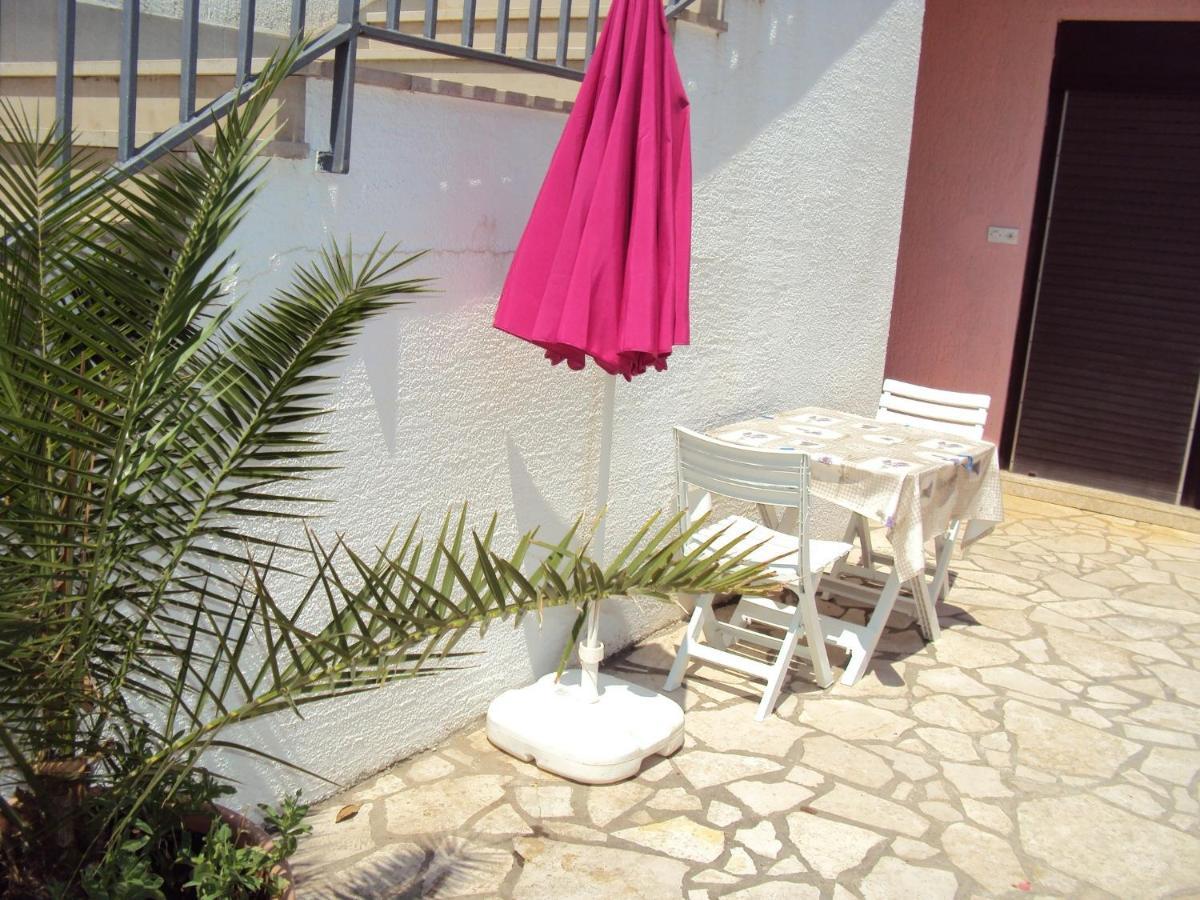 Apartments With A Parking Space Pula - 6985 Bagian luar foto